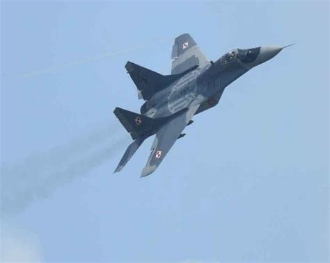 Mig 29k Crashes Off Goa Coast Pilot Ejects Safely