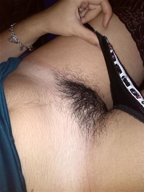 Peeking Hairy Pussy Luscious Hentai Manga Porn