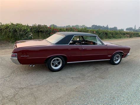 389 Tri-Power: 1965 Pontiac GTO | Barn Finds