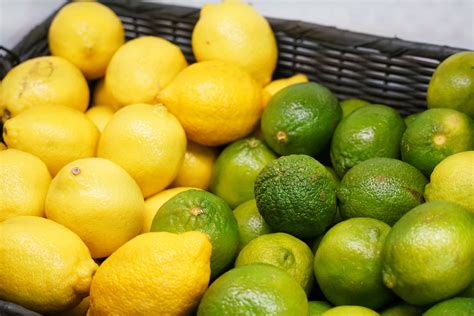 Lemon Lime: Differences In Nutrition, Benefits, And Uses, 56% OFF