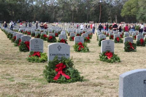 Wreaths Across America Spruce Up Bushnell Local News