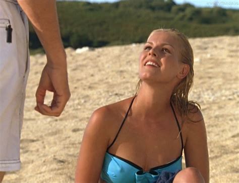 Naked Ivonne Schönherr in Rosamunde Pilcher