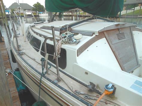 Mid Life Cruising A Dirty Ass Boat