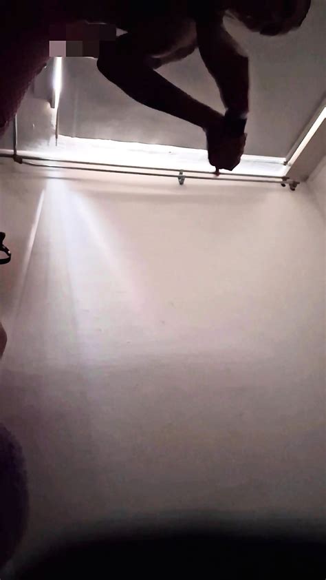 Big Tits Milf Squirts And Fucks Whit Strapon