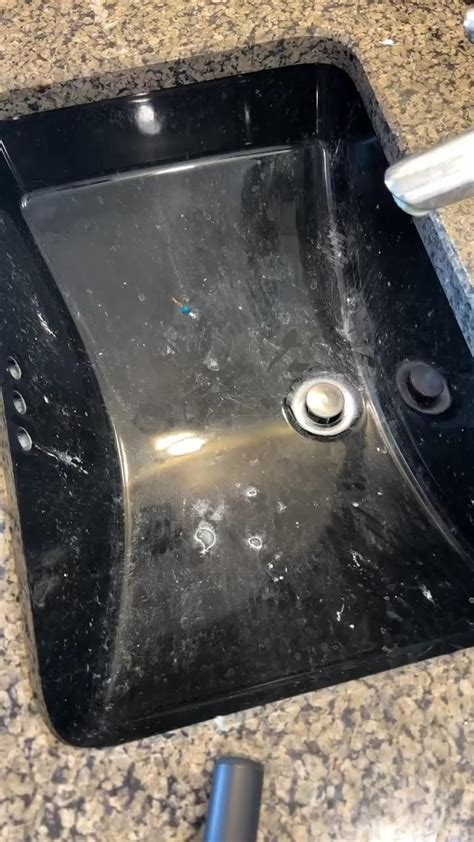 Cleaning A Black Sink At John Wakefield Blog