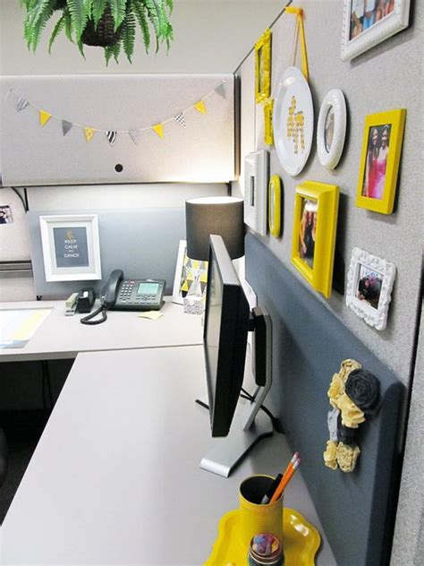 20+ Creative DIY Cubicle Decorating Ideas 2017