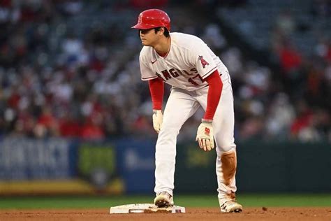 【mlb】大谷翔平、10度目猛打賞で打率309はリーグ4位 164キロ中前打の謝罪シーンに米注目「オオタニが即座に謝った」 野球