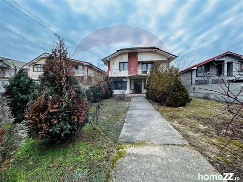 Casă Vilă cu 5 camere de vânzare în zona Brestei 185 000 eur HomeZZ ro