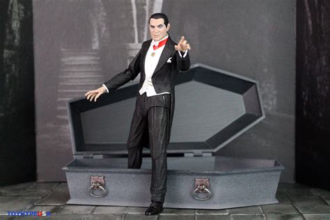 NECA Toys Universal Monsters Dracula Accessory Set Review