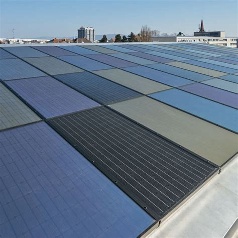 Schweizer Solarpreis F R Farbige Photovoltaik Fassade Baublatt