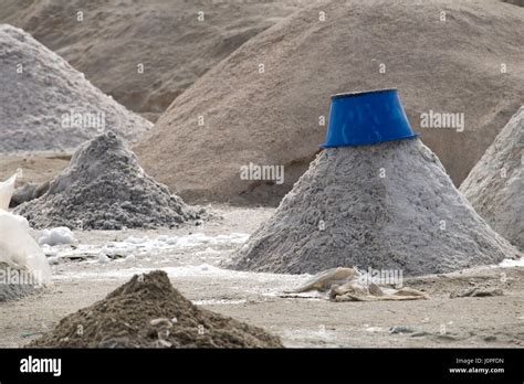 Pile of salt at Lake Retba in Senegal Stock Photo - Alamy