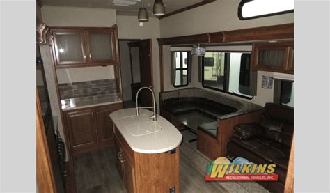 Bunkhouse Fifth Wheel RV Floorplans: So Many To Choose! - Wilkins RV Blog