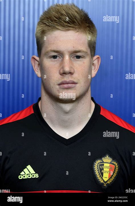 El belga Kevin De Bruyne posará para el fotógrafo el cuarto día de un