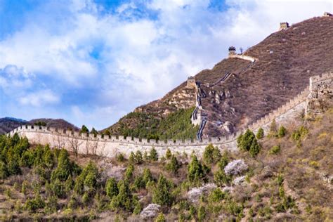 Great Wall Of China Spring Stock Photos, Pictures & Royalty-Free Images - iStock