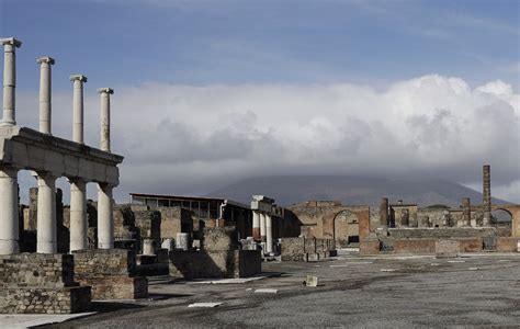 Pompeii Discoveries Give Insight On Middle Class In Ancient Rome