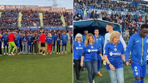 Mother's Day 2024: Getafe CF players walk out in the stadium with their ...