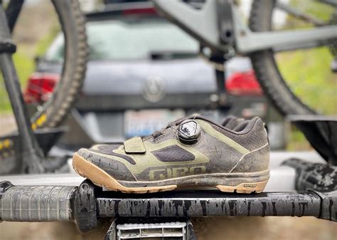 mountain bike shoes   switchback travel