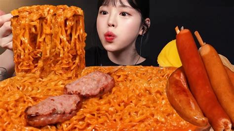 Spicy Carbo Buldak Noodles With Giant Sausage And Kielbasa Mukbang Asmr