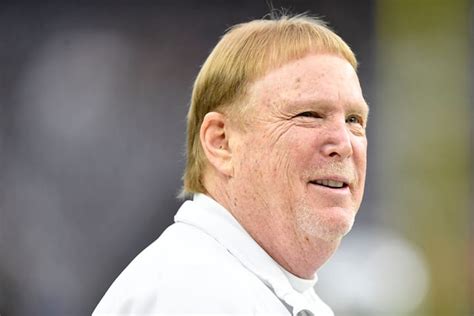 Who Is Mark Davis Wife? - Detectmind