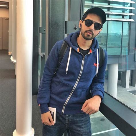 doha im coming  celebrate eid    ya