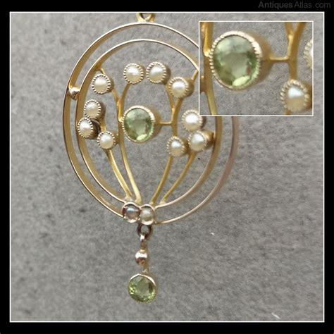 Antiques Atlas 9ct Gold Peridot Seed Pearl Pendant And Chain