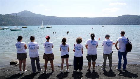 Goletta Dei Laghi Come Stanno Le Acque Del Lago Maggiore E D Orta