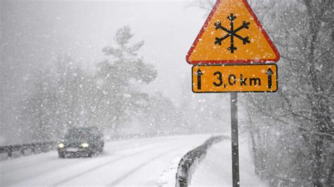 Wetter Droht Extrem Winter In Deutschland Wissenschaftler Mit Erster