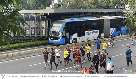 Transportasi Jakarta On Twitter Hari Minggu Enaknya Lari Pagi Atau