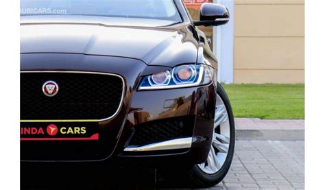 Used Jaguar XF X260 2019 for sale in Dubai - 619876