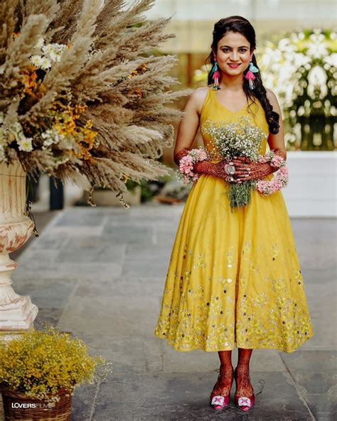beautiful yellow mirror work outfit  haldi dresses  haldi