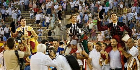 El Juli Roca Rey Y Rufo Triple Puerta Grande En Alicante