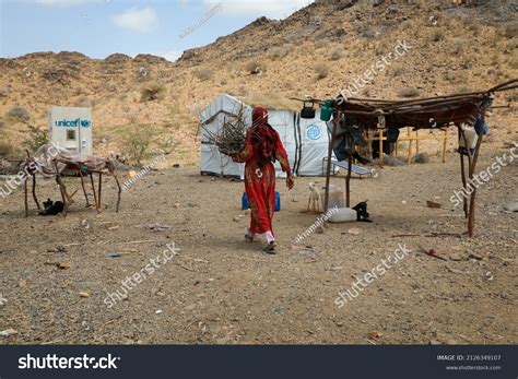 Taiz Yemen 18 Feb 2022 Yemeni Stock Photo 2126349107 | Shutterstock