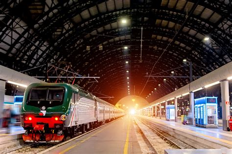 Train Travel In Italy Tickets And Routes Mustgo