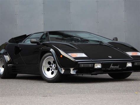 Descubrir 77+ imagen lamborghini countach colors - Abzlocal.mx