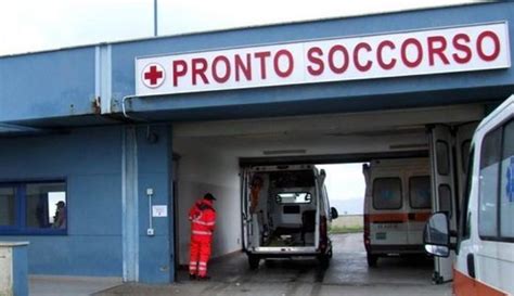 Agrigento Anziana Muore Dopo Ore Di Attesa Al Pronto Soccorso