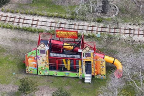 Inside Michael Jackson S Abandoned Neverland Ranch With Creepy Rides