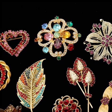 Collection Of 16 Novelty Costume Jewelry Items