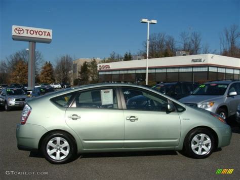 Silver Pine Green Mica Toyota Prius Hybrid Photo