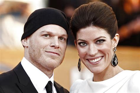 Wife: 'Dexter' star Michael C. Hall 'fully recovered' from cancer