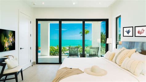 Two Bedroom Oceanfront Suite | H2O Life. Style. Resort. Accommodation