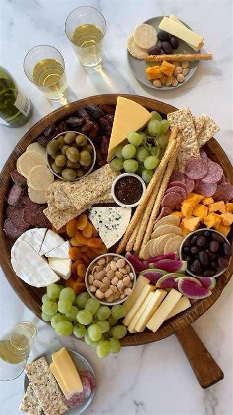 How To Make A Beautiful Thanksgiving Charcuterie Board Artofit