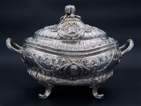 silver hallmarks identifying  dating pipat antiquites