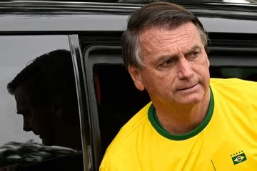 Lula mostró exorbitantes gastos de Jair Bolsonaro con la tarjeta