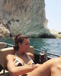 INSTA VID K S Rachel Cook Bikini On A Boat Phun Org Forum