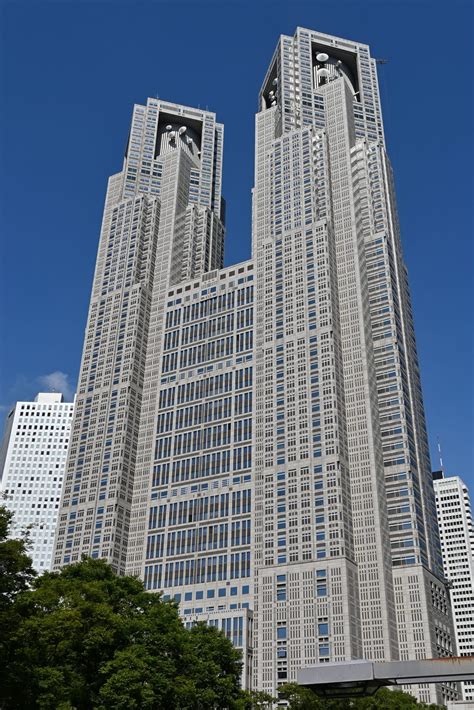 東京都庁第一本庁舎 高橋カーテンウォール工業