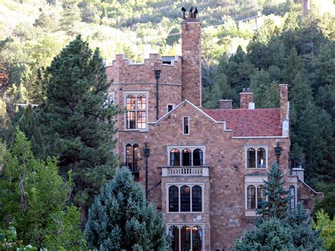 Glen Eyrie Castle | Relocating to Colorado Springs, USA.