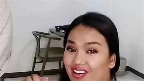 Free Ladyboy Amy Shemale Porn Videos Xhamster