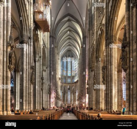 Cologne cathedral interior hi-res stock photography and images - Alamy