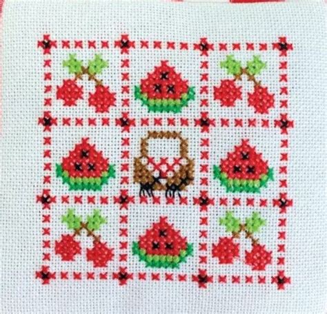 Pin By Martina Martins On Bordadinhos In 2024 Diy Cross Stitch Cross