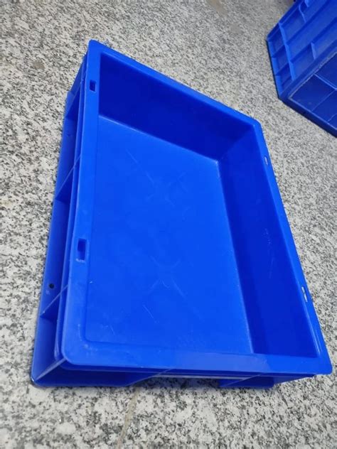 Rectangular Blue 43100 Plastic Storage Crate For Industrial Capacity